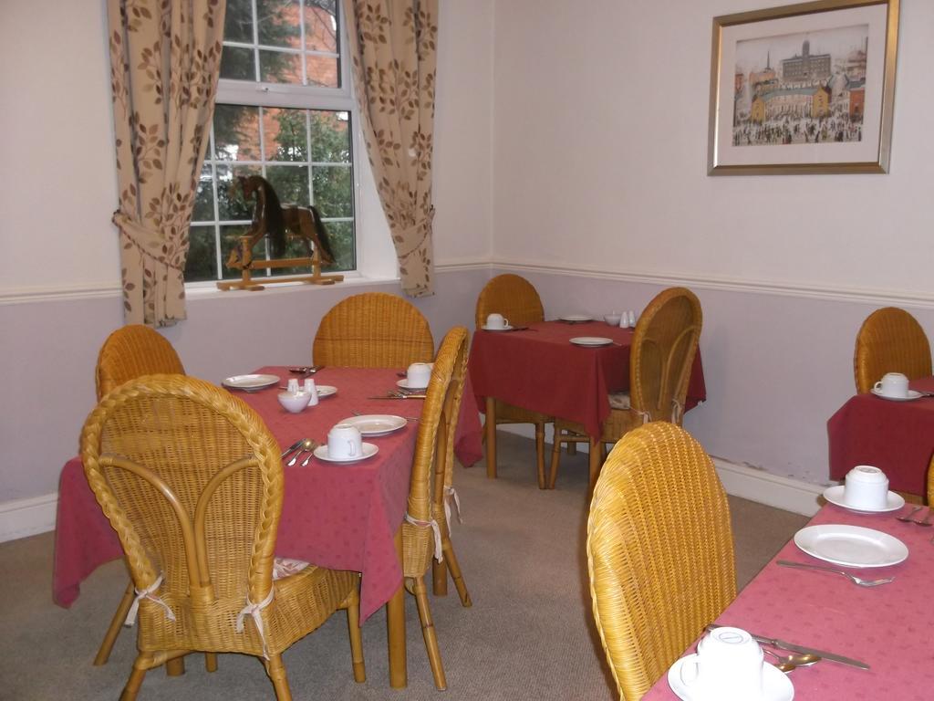 Acorn Lodge Guest House Worksop Exterior photo
